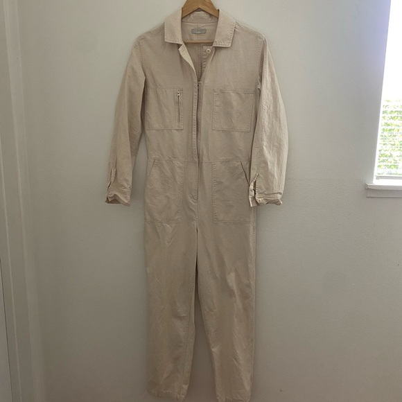 Outerknown Cream Collared Jumpsuit with Tapered Pants - Picture 4 of 6